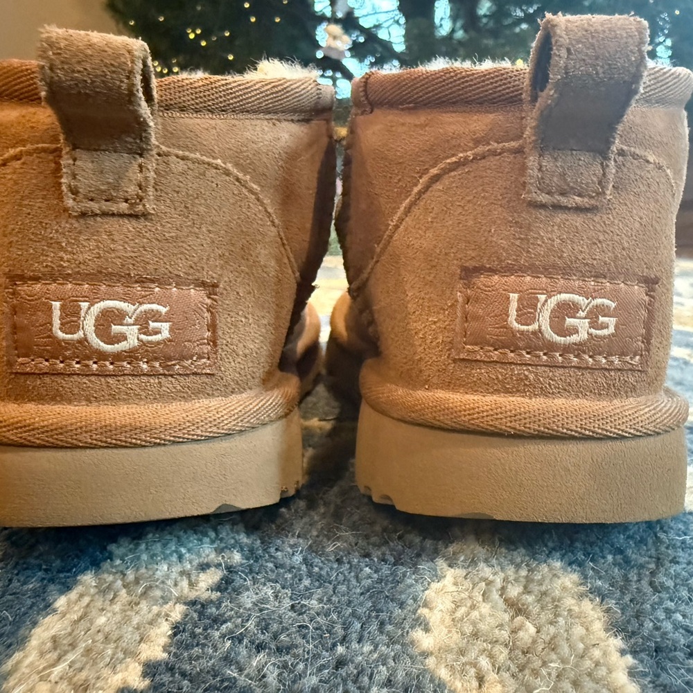 UGG Classic Chestnut Boots